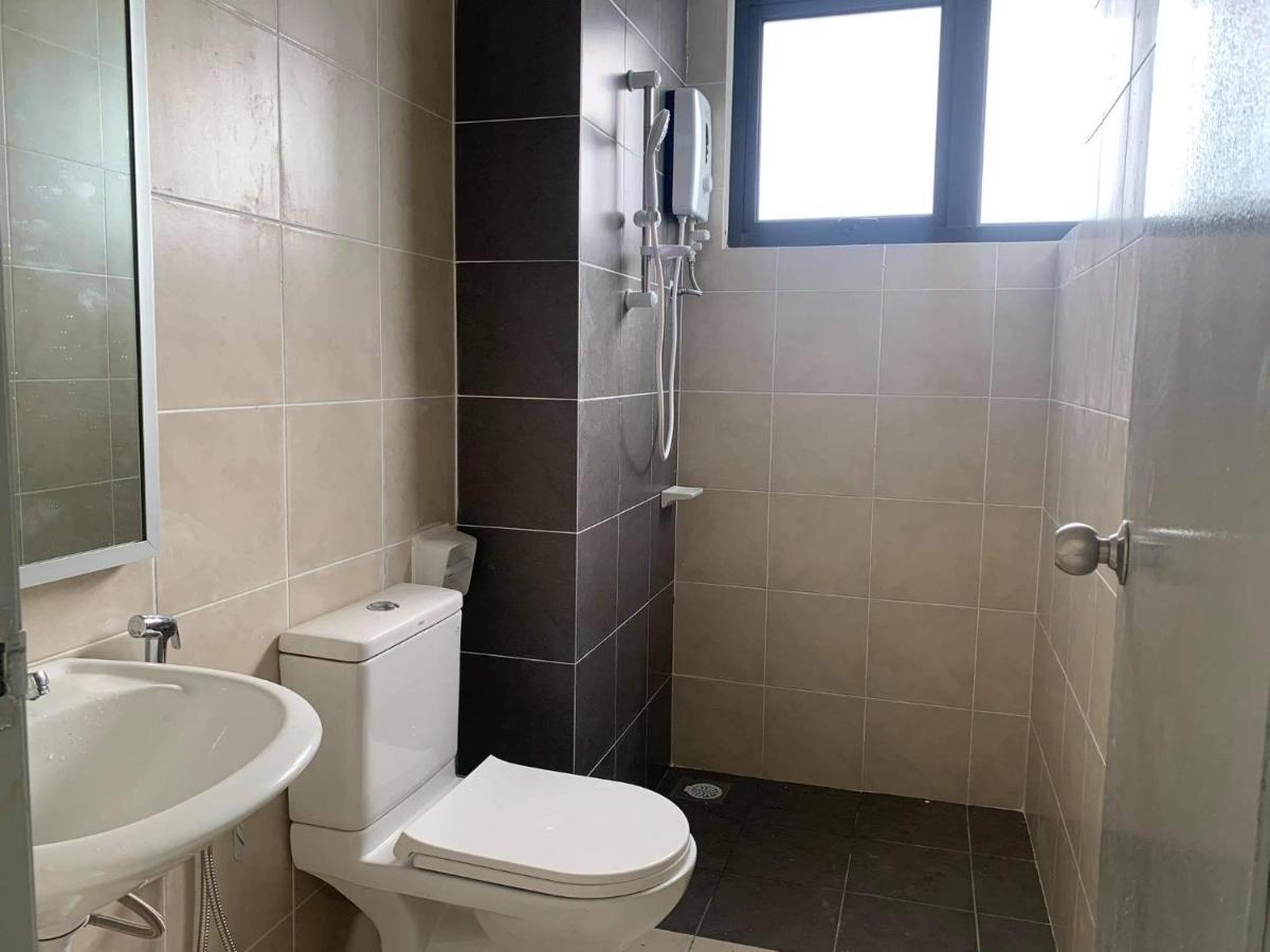 Mmg D'Tiara Homestay Kajang Extérieur photo